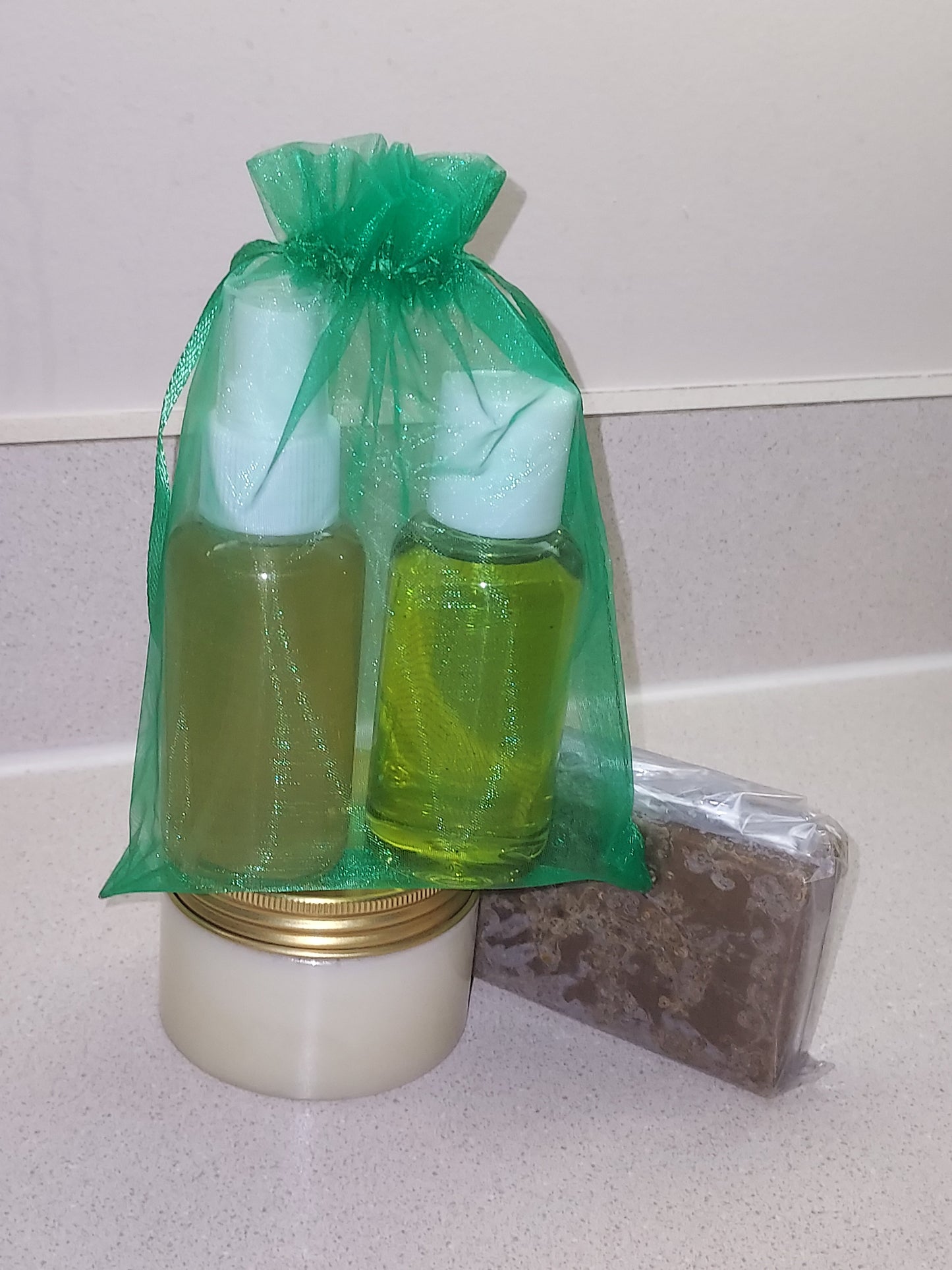 Organic Hair Set | Natural Hair| Shampoo Gift Box | Hair Care| Organic Pomade | Travel size Gift Set