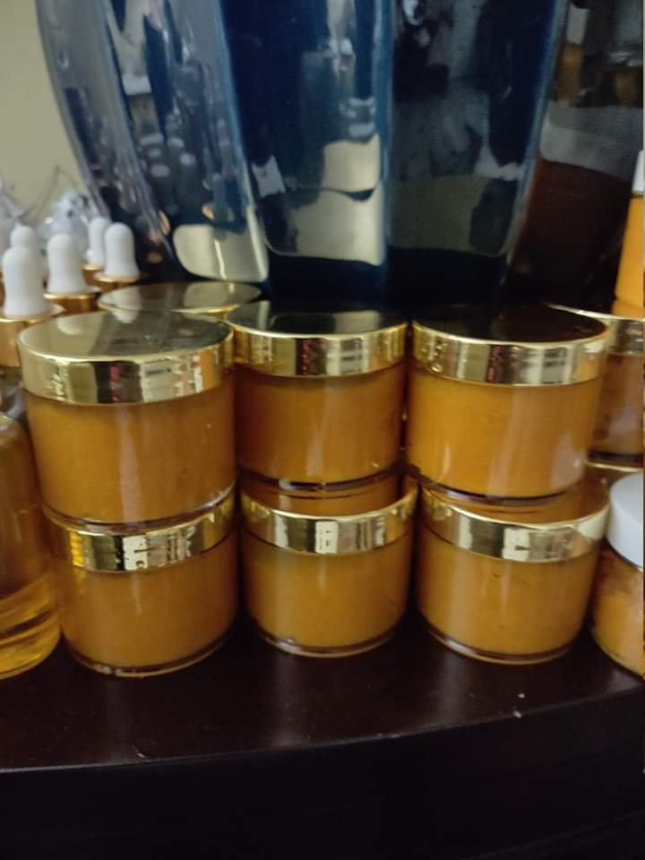 Lamima Turmeric Organic Facial Full Gamme/